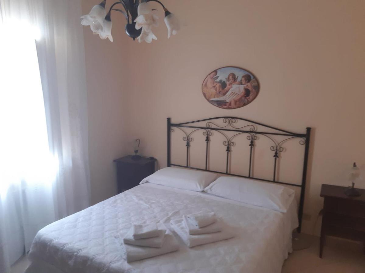 לינה וארוחת בוקר אלברובלו Le Corti Del Casale מראה חיצוני תמונה